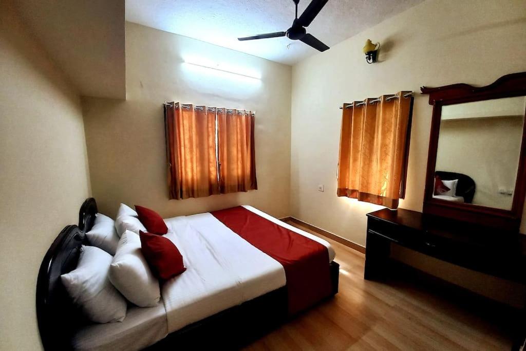 Suitetrails - iSTAYS - Yercaud Villa