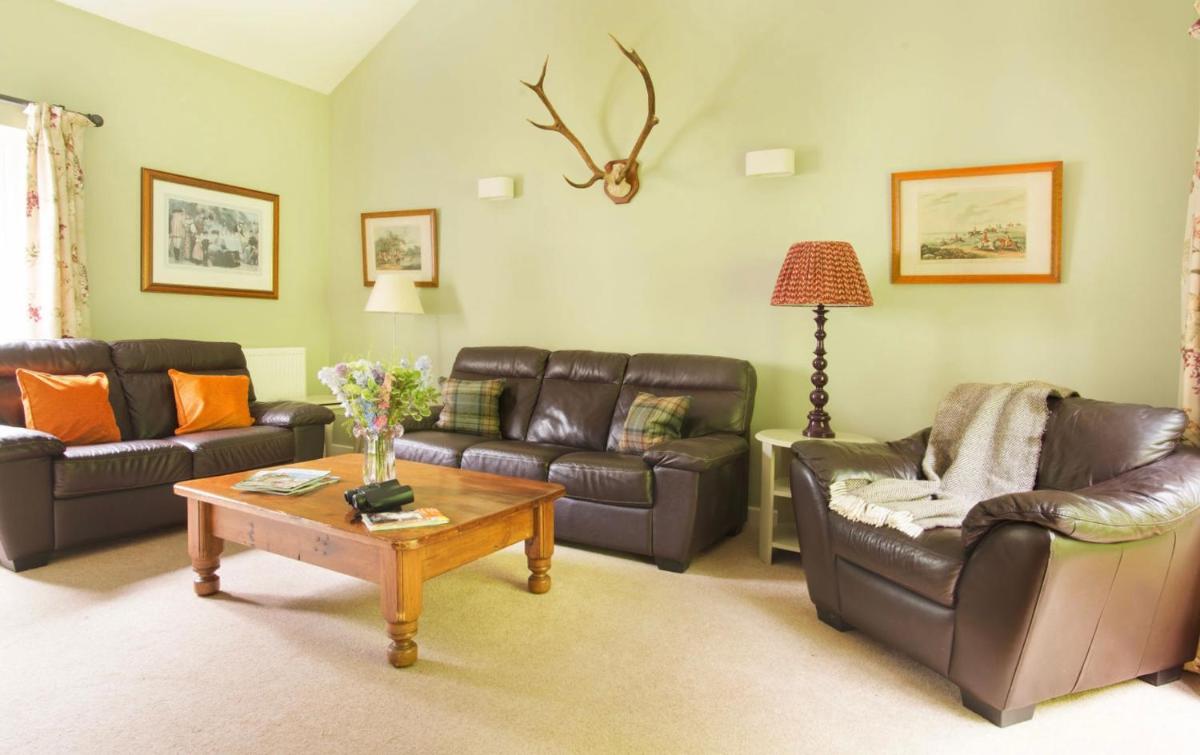 The Exmoor Forest Inn Cottage - Housity