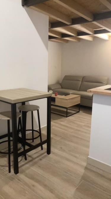 Suitetrails - Appartement Centre SOMMIERES