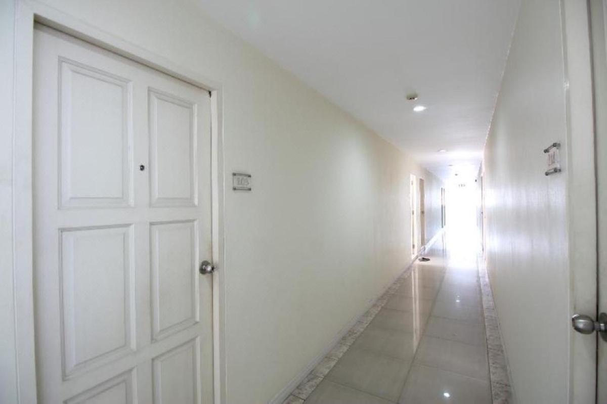 Suitetrails - Mee sook Hotel and Residence