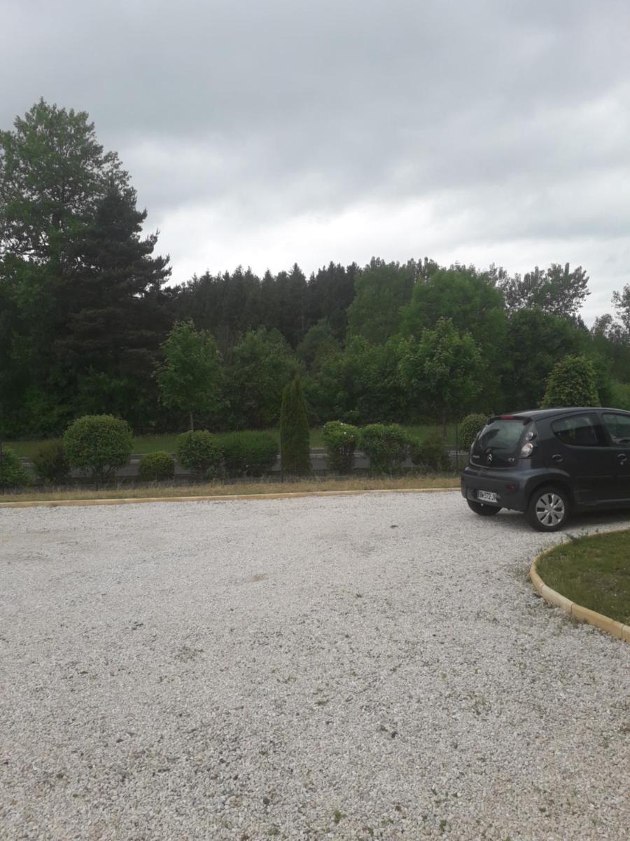 Suitetrails - Maison neuve et tranquille