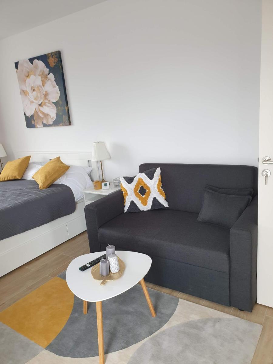 Max Studio - Housity