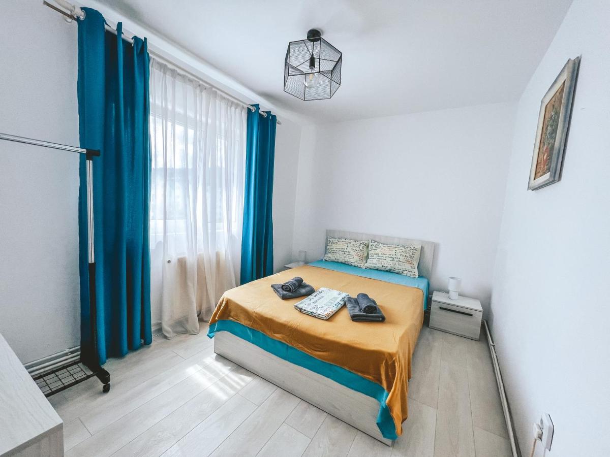 Suitetrails - Apartament Zarnesti „Saturn”