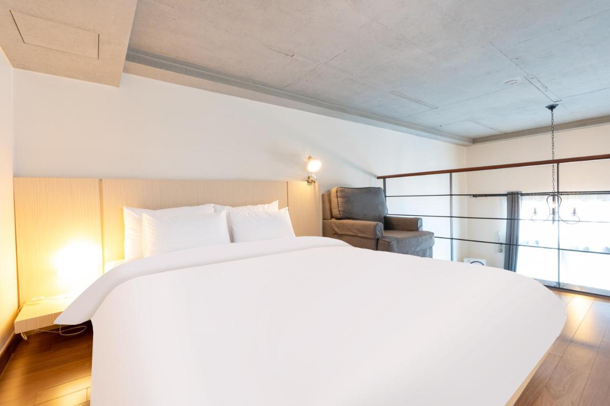 Suitetrails - Jinwoo Prestige Hotel