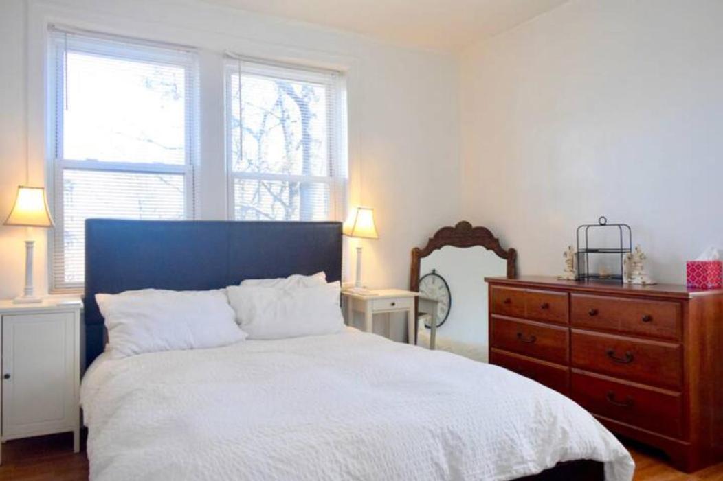 (47.1E) Unique Forest Park in STL Central! - Housity