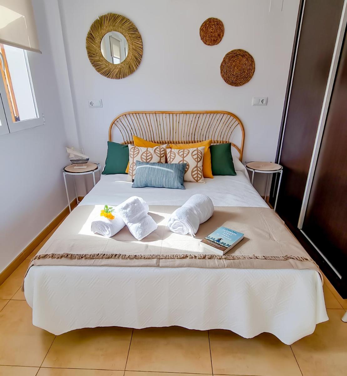 ESTUDIO EN JAVEA SUNNY PORT. LIVE IT COSTABLANCA - Housity