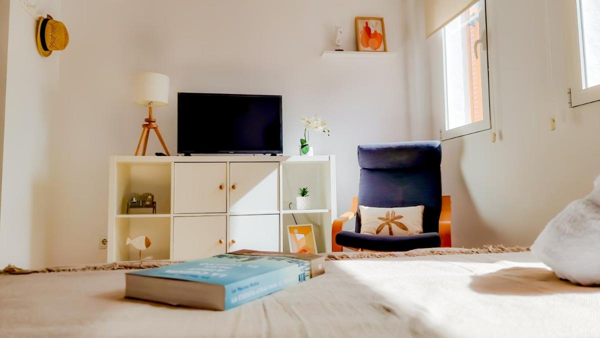 ESTUDIO EN JAVEA SUNNY PORT. LIVE IT COSTABLANCA - Housity