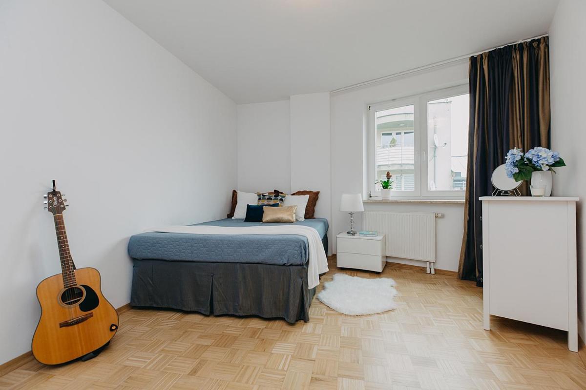 Jap AJAX rooms SWPS University - Housity