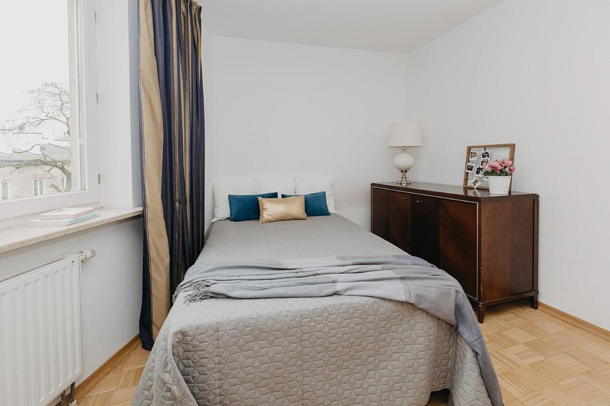 Jap AJAX rooms SWPS University - Housity