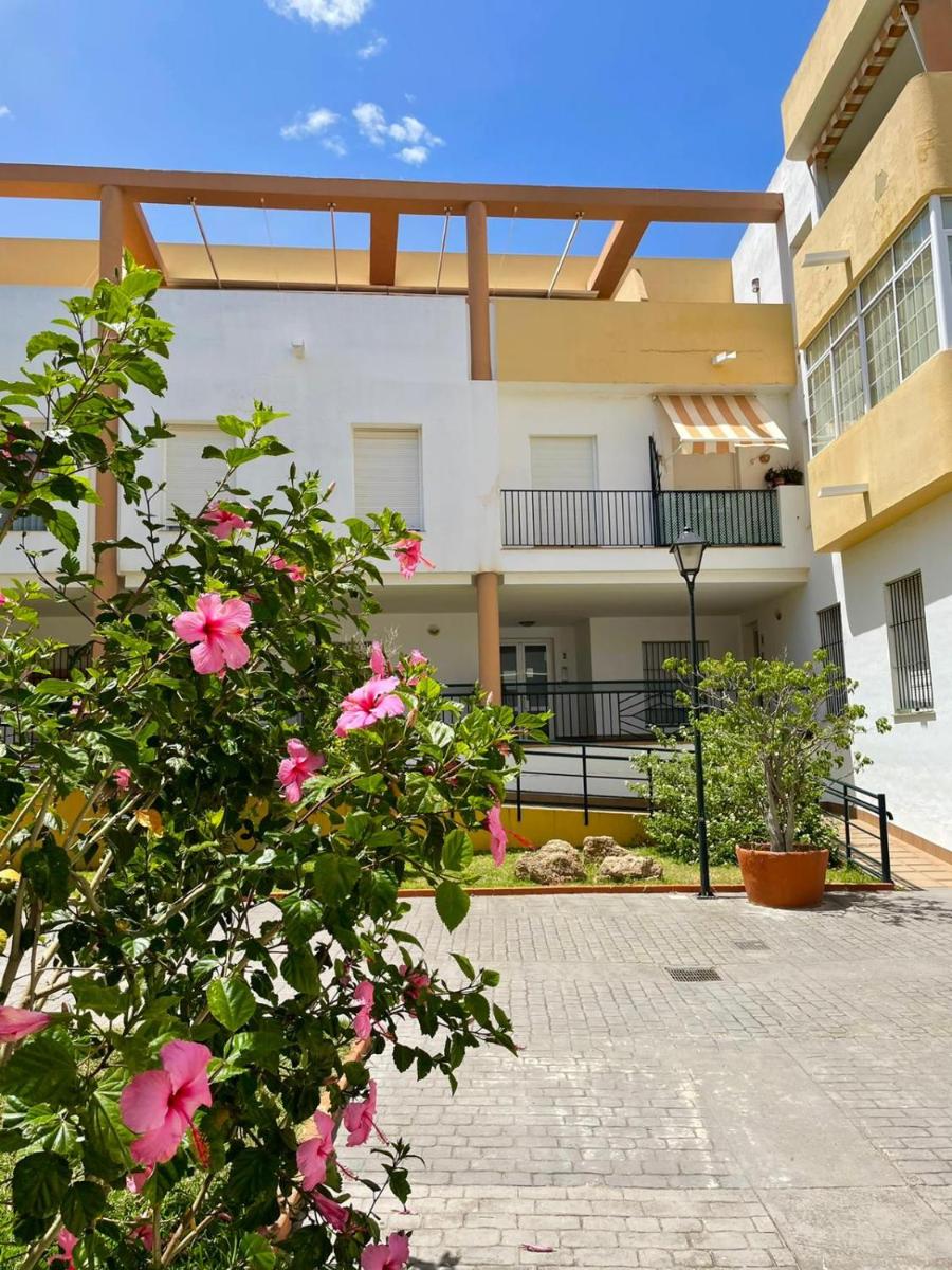 Suitetrails - GATU Villa La Bodega, 3 dormit, 2 baños, piscina y parking