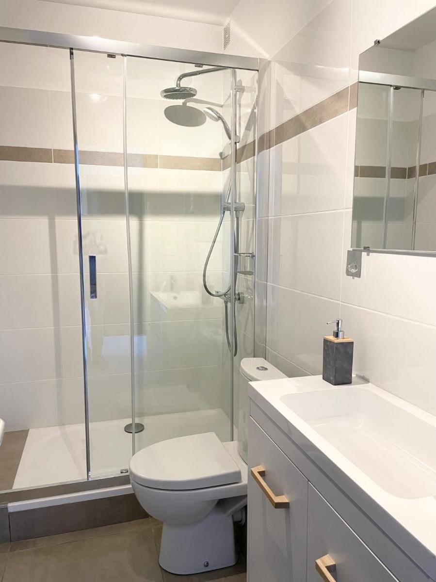 Mon Appart'hôtel - Superbe Studio avec Parking Gratuit - Housity