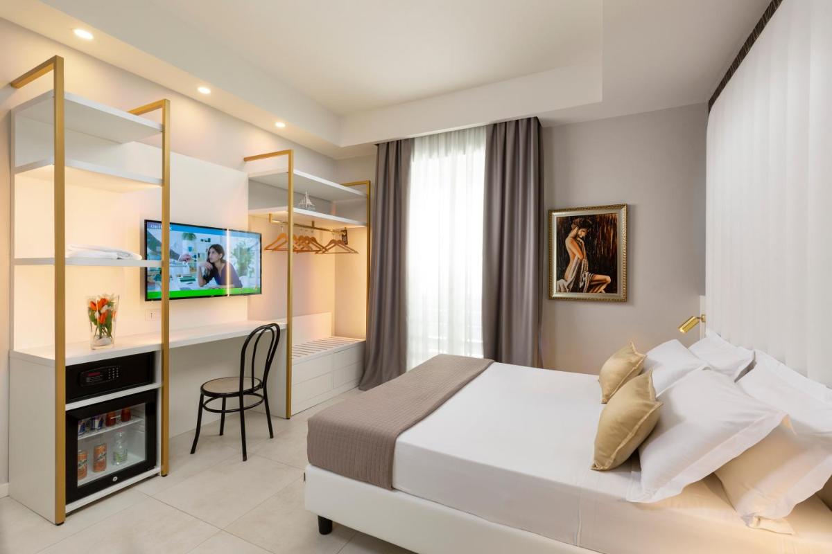 Hotel Cenisio - Housity