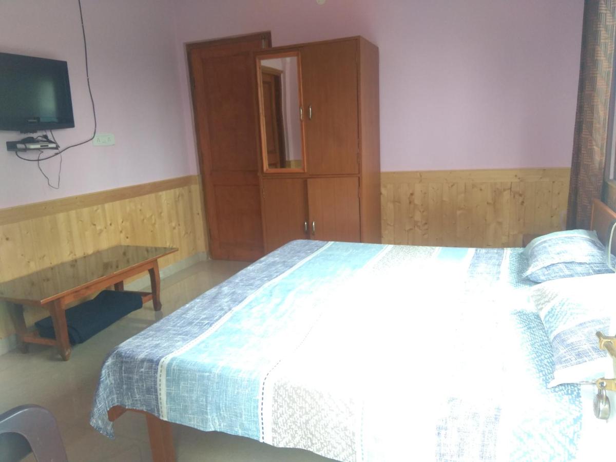 Suitetrails - A.R Home Stay
