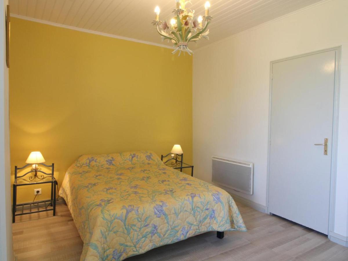Gîte Roquebrune, 5 pièces, 8 personnes - FR-1-440-205 - Housity