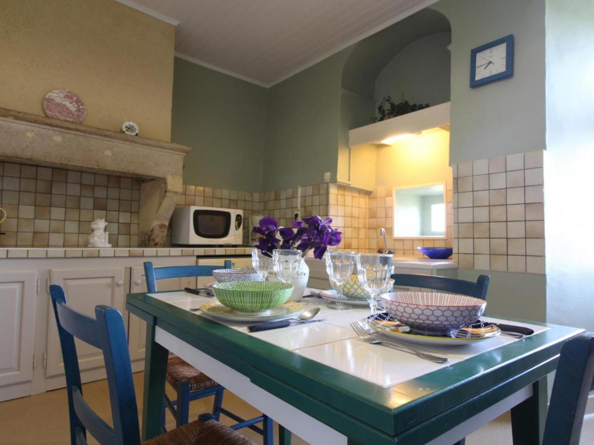 Gîte Roquebrune, 5 pièces, 8 personnes - FR-1-440-205 - Housity