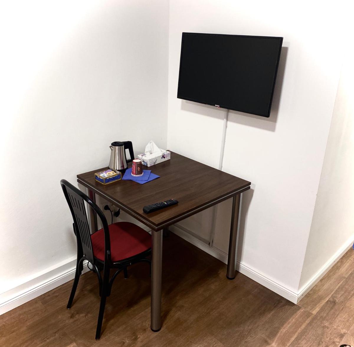 Hotel Hamburg Inn - Housity