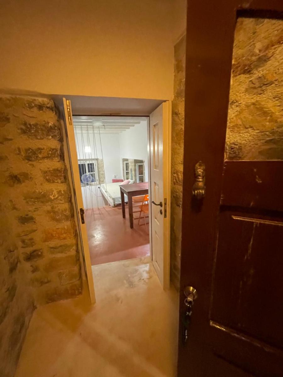 Suitetrails - villa Elpiniki Tilos