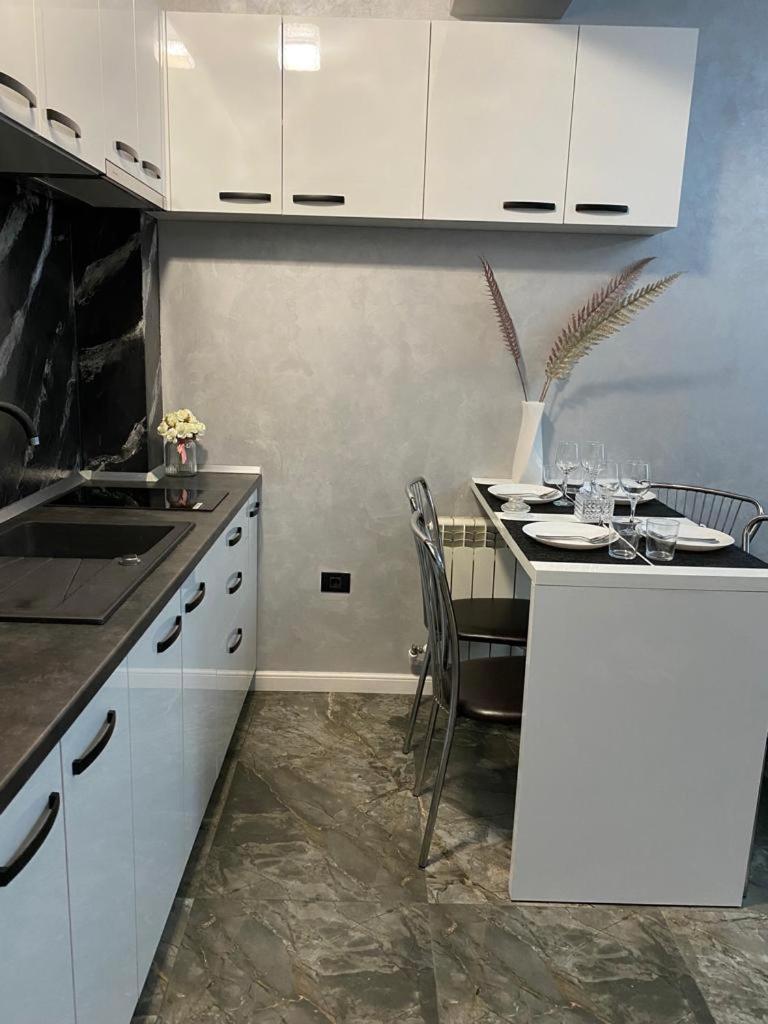 Suitetrails - Apartament Antonia Mamaia Nord Năvodari
