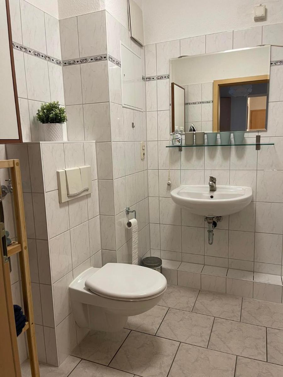TOP LAGE 2 Zimmerwohnung mit Balkon und bester Aussicht in OG 2 links - Hizvo