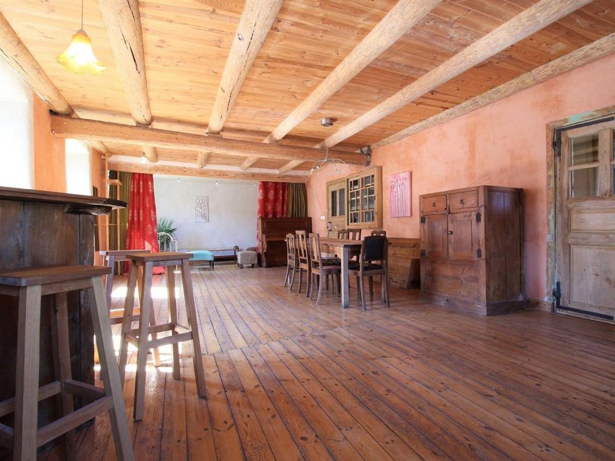 Gîte Saint-Jean-de-Nay, 5 pièces, 8 personnes - FR-1-582-348 - Housity