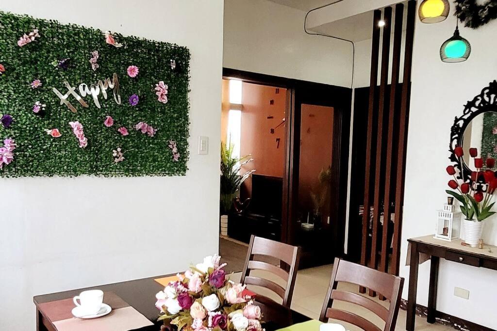 Suitetrails - FEEL AT HOME at 2 bedrooms condominium unit MANILA