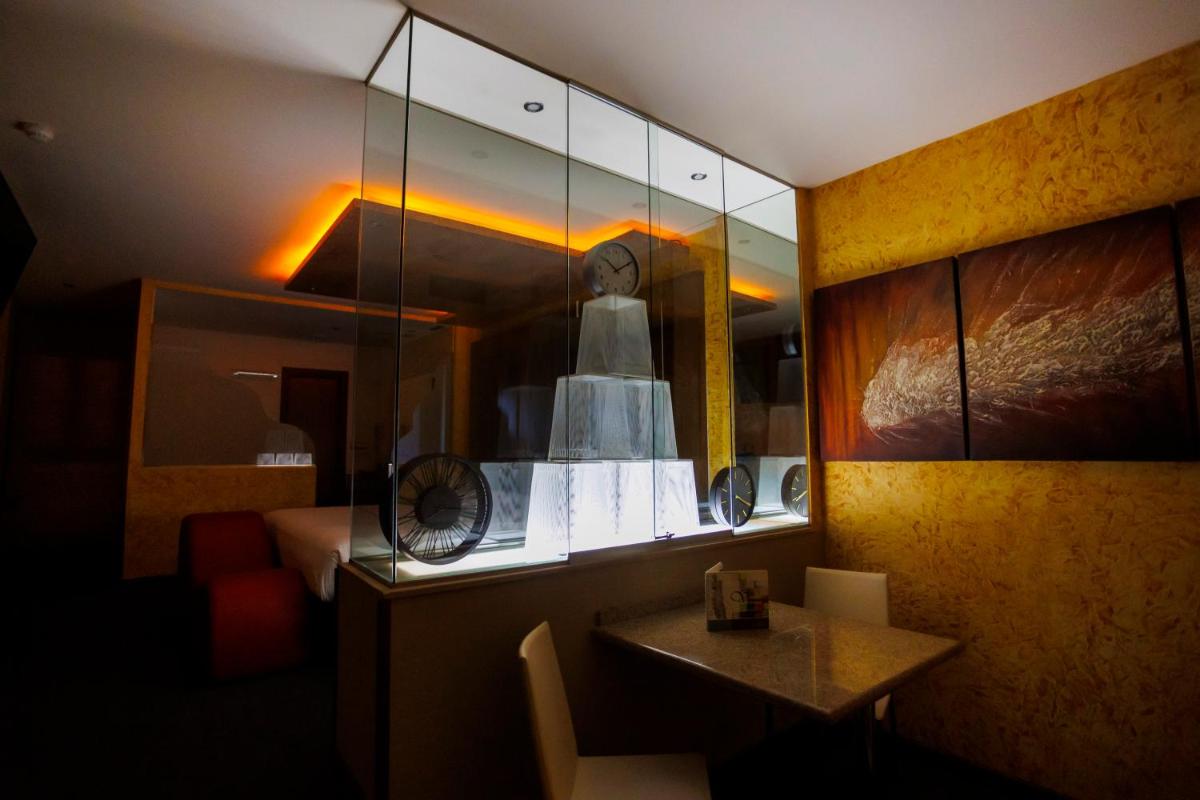 Suitetrails - Motel Venus Valladolid