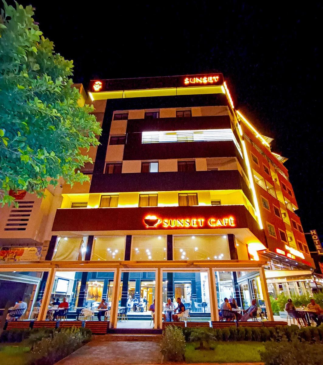 Hotel SunSet Beni Mellal - Housity