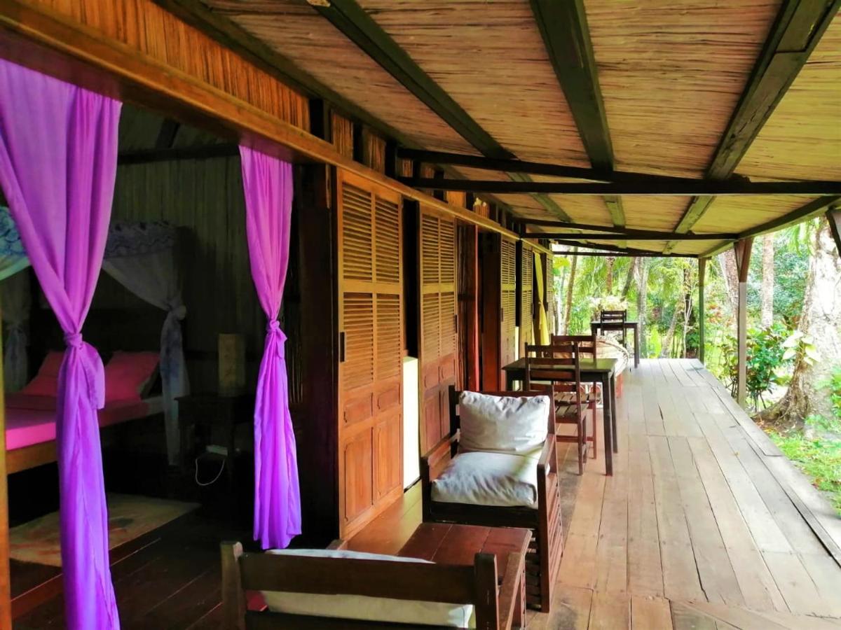Suitetrails - Chambres d'hôtes Villa Les Orchidées Chez Ago