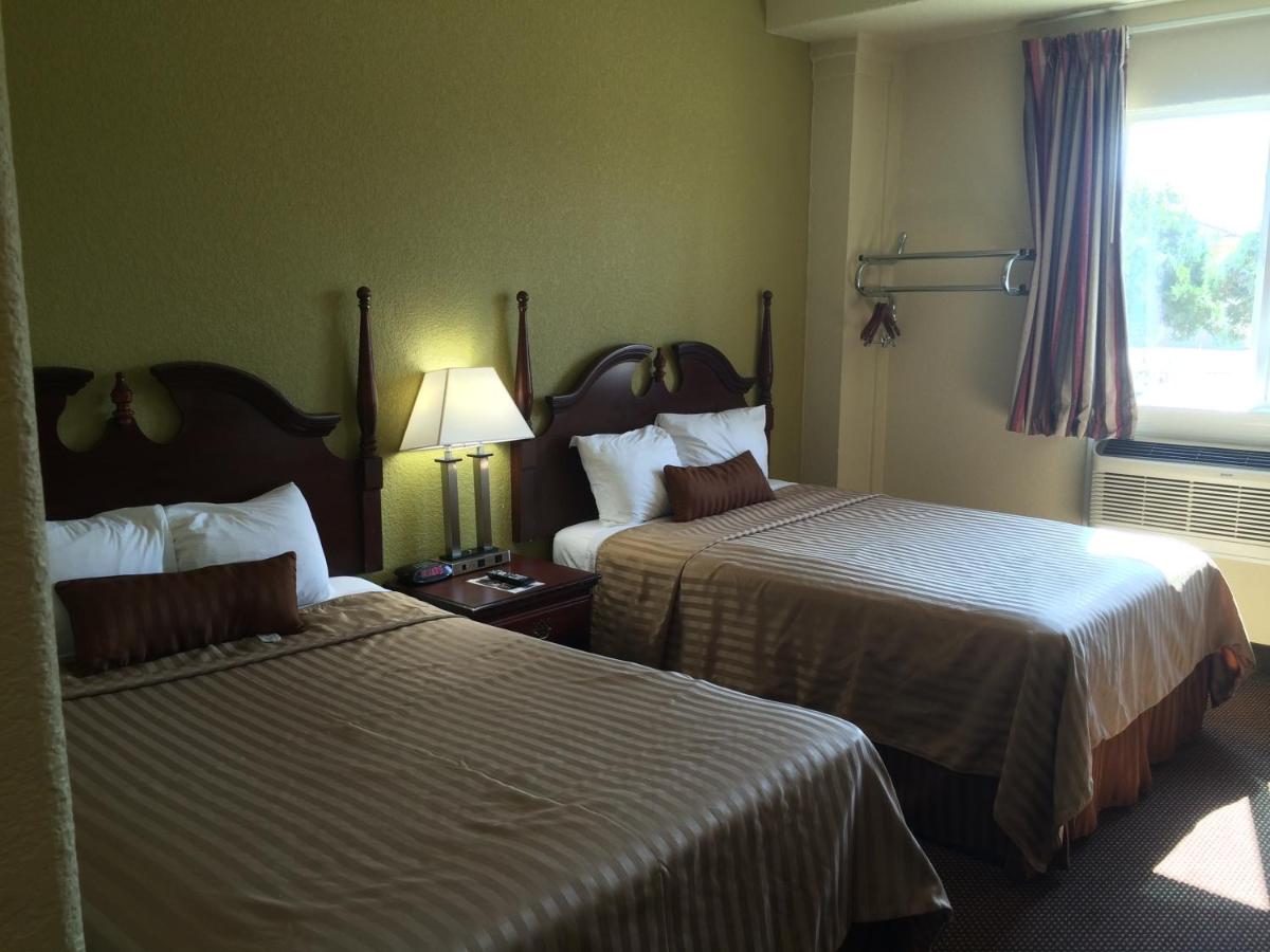 Frio Inn - Housity