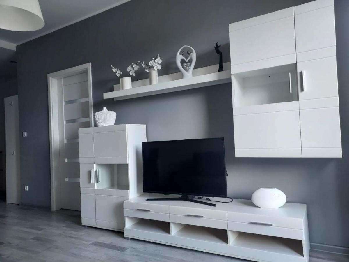 Suitetrails - Modern Apartment - Francuska Park