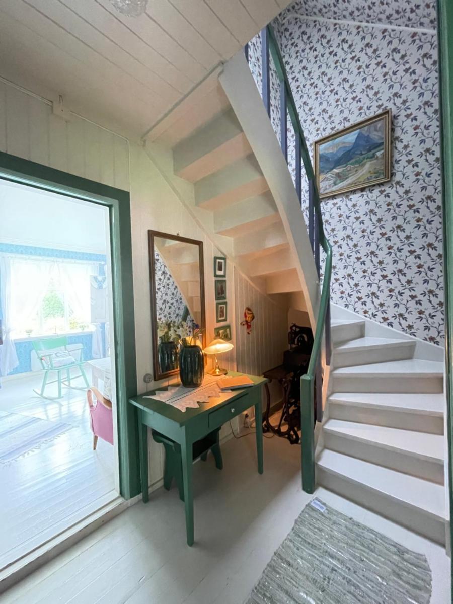 Aobrio Holidayhouse, old farmhouse close to Flåm - Housity