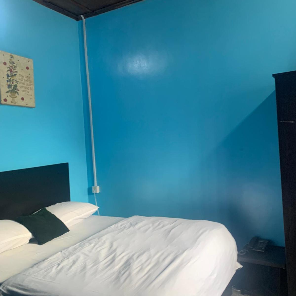 Suitetrails - Healing Plaza