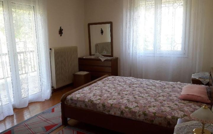 House in a peaceful village - Housity