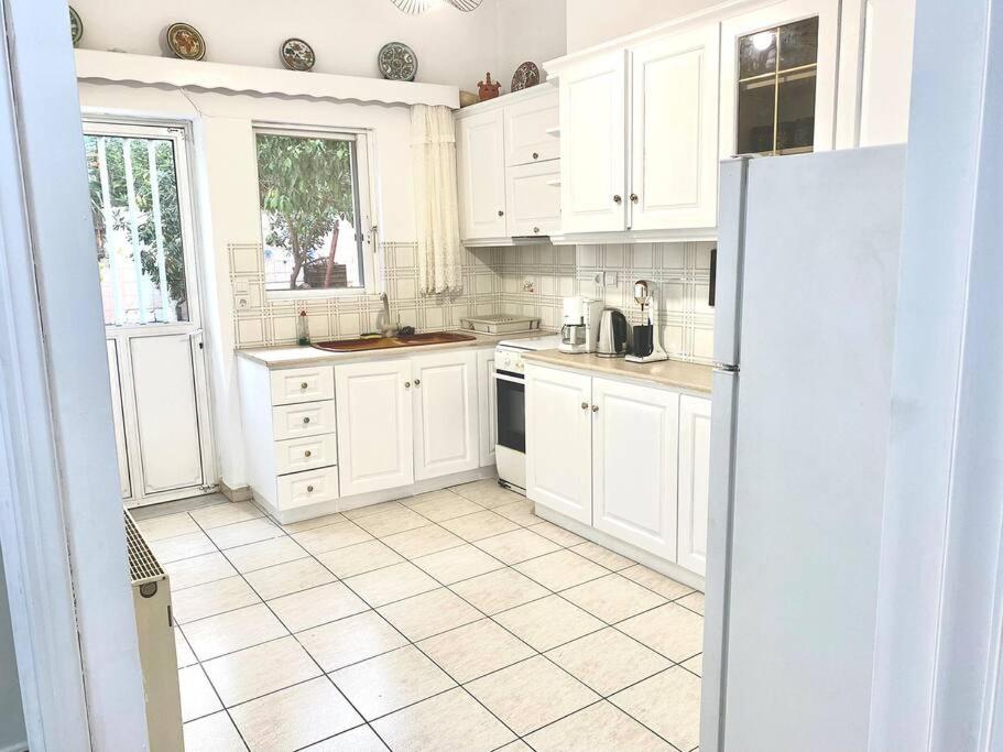 Suitetrails - Renovated Condo in Athens