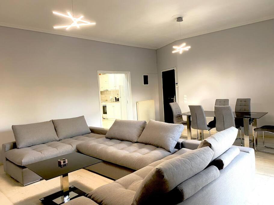 Suitetrails - Renovated Condo in Athens
