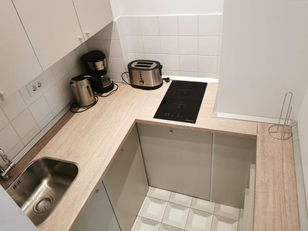 Leedo Cozy Studio - Housity