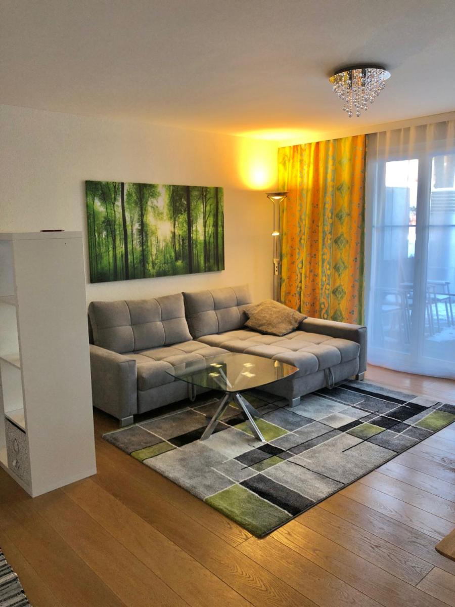 Gemuetliche 2 Zimmer Wohnung mit Gartensitzplatz - Housity