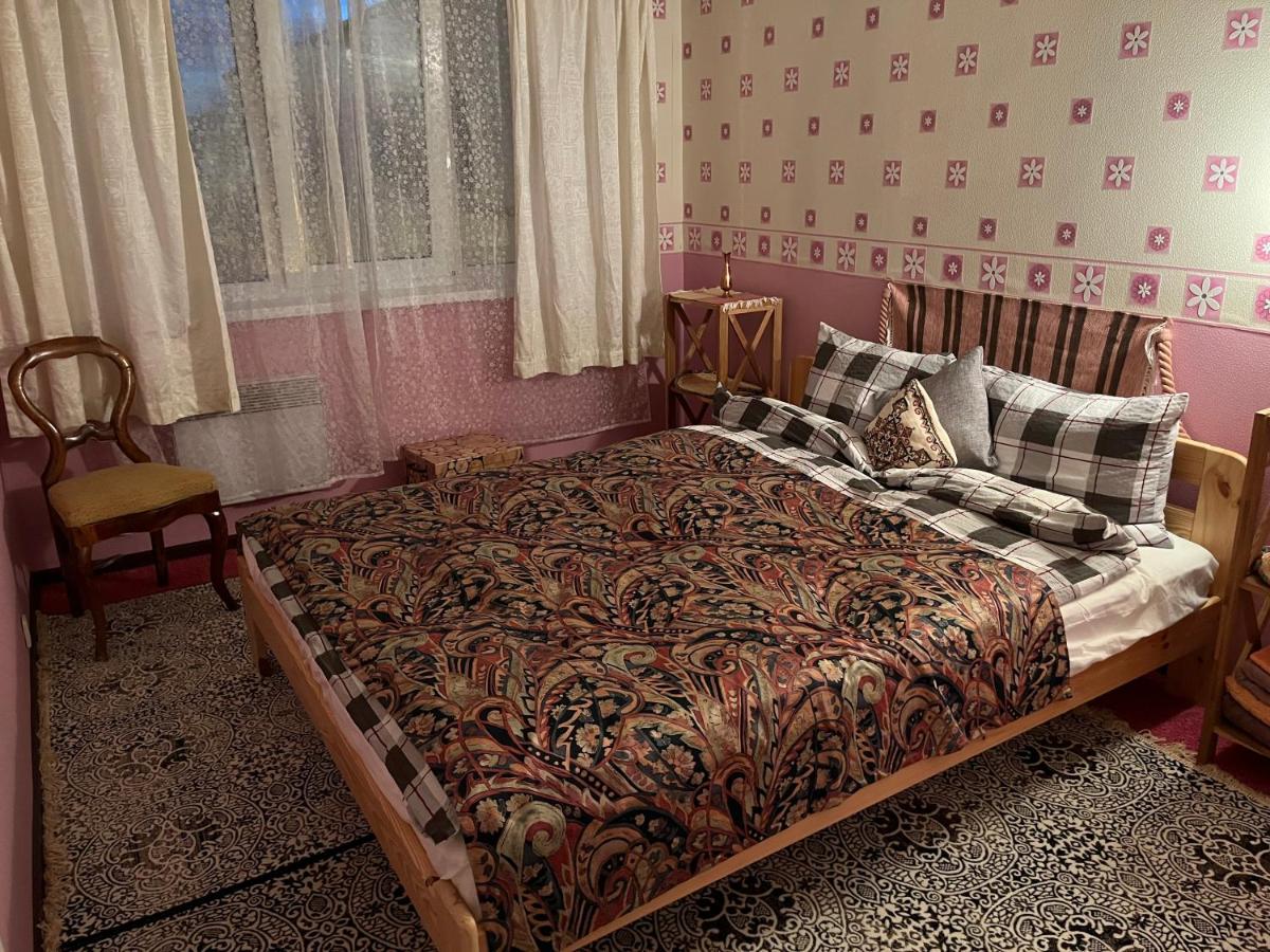 Cosy room Püssi town - Housity