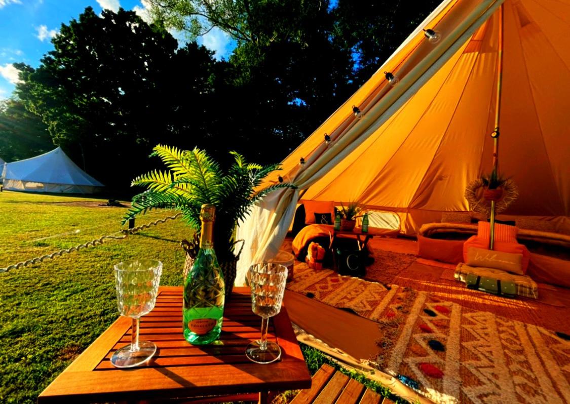 CAYORETREAT LUXURY BELL TENT - Housity