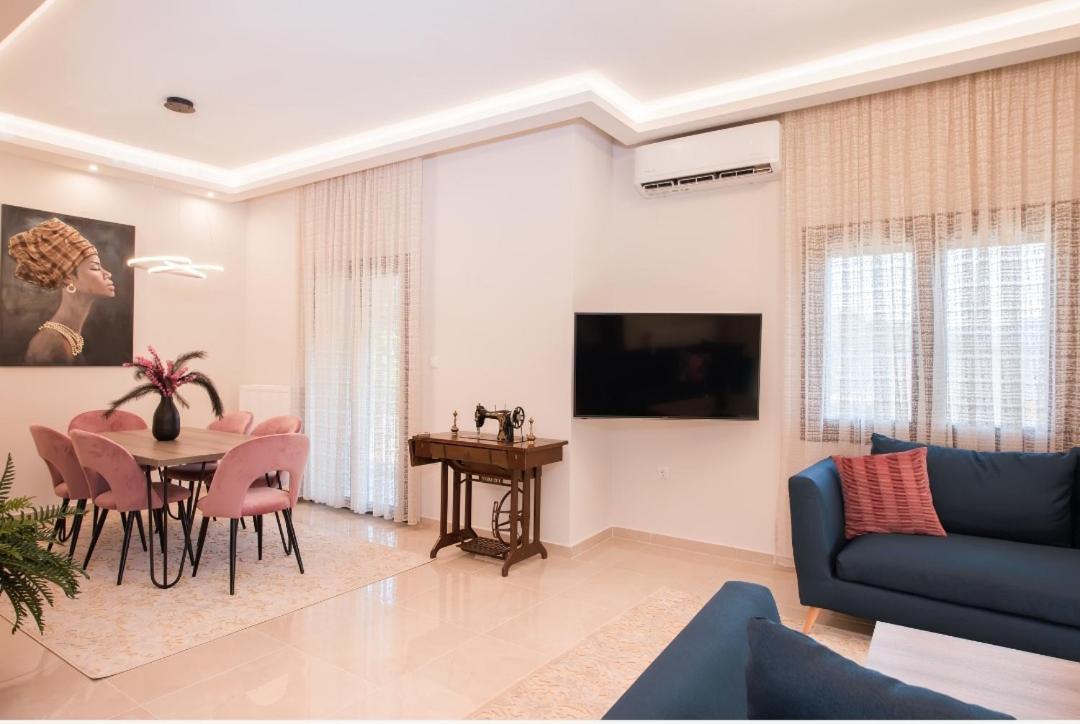 Luxury Moi Apartment in Bafra Village - Housity