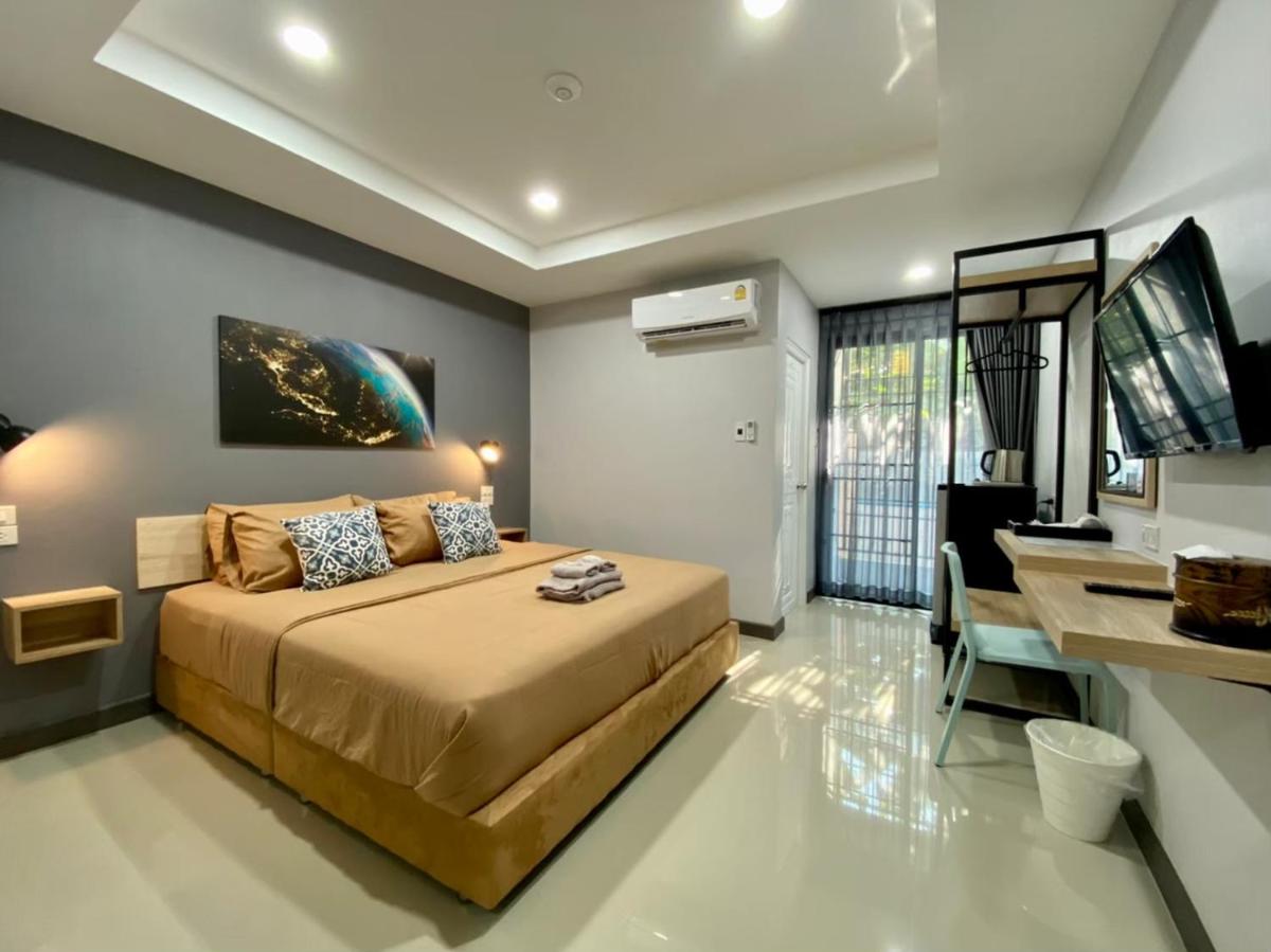 Suitetrails - The Hub Hotel & Fitness Surin