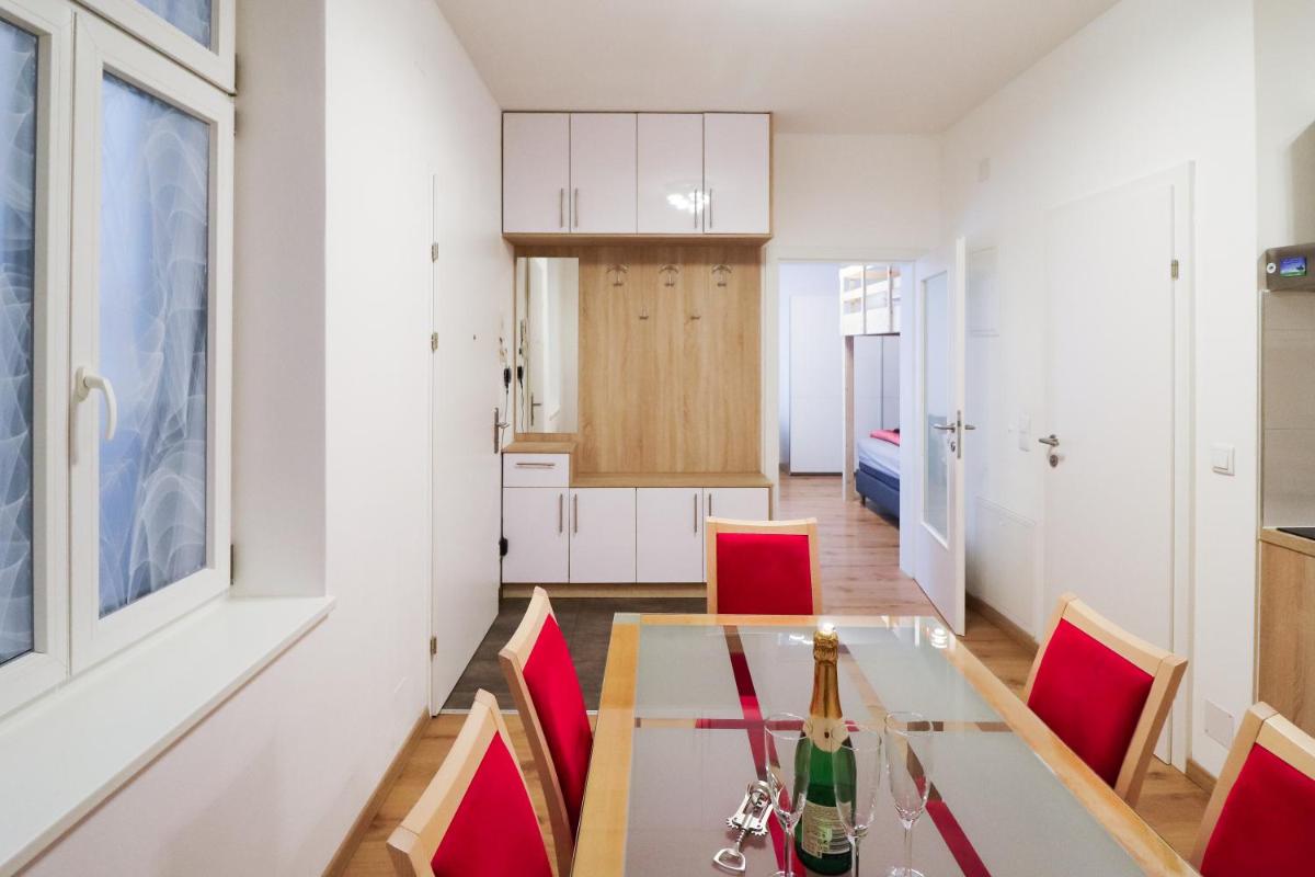 Suitetrails - CozyNite Premium Apartment Schönbrunn 1