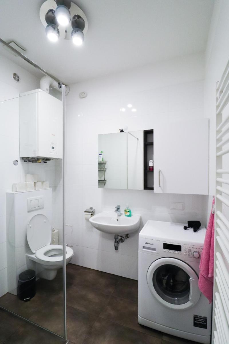 Suitetrails - CozyNite Premium Apartment Schönbrunn 1