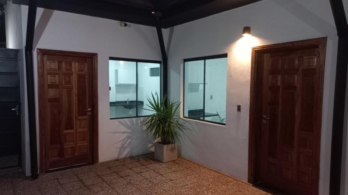 Suitetrails - AMARILLA OVELAR