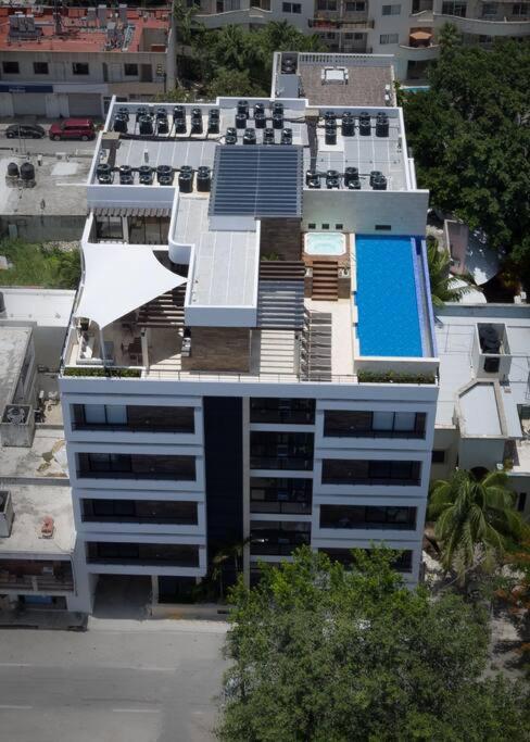 Homely Studio or OneBR in Playa del Carmen w Balcony, BBQ, Pool Infinite, AC, TV Smart, 60mb - Housity