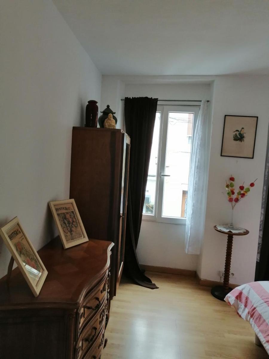 Suitetrails - B1 Appartement en centre ville de Courtenay