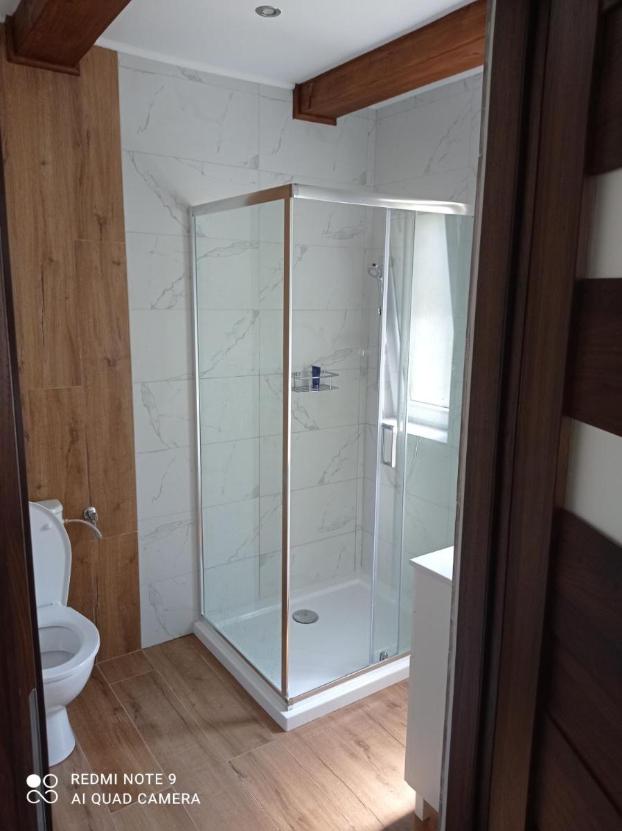 DOMEK ANNY - Housity