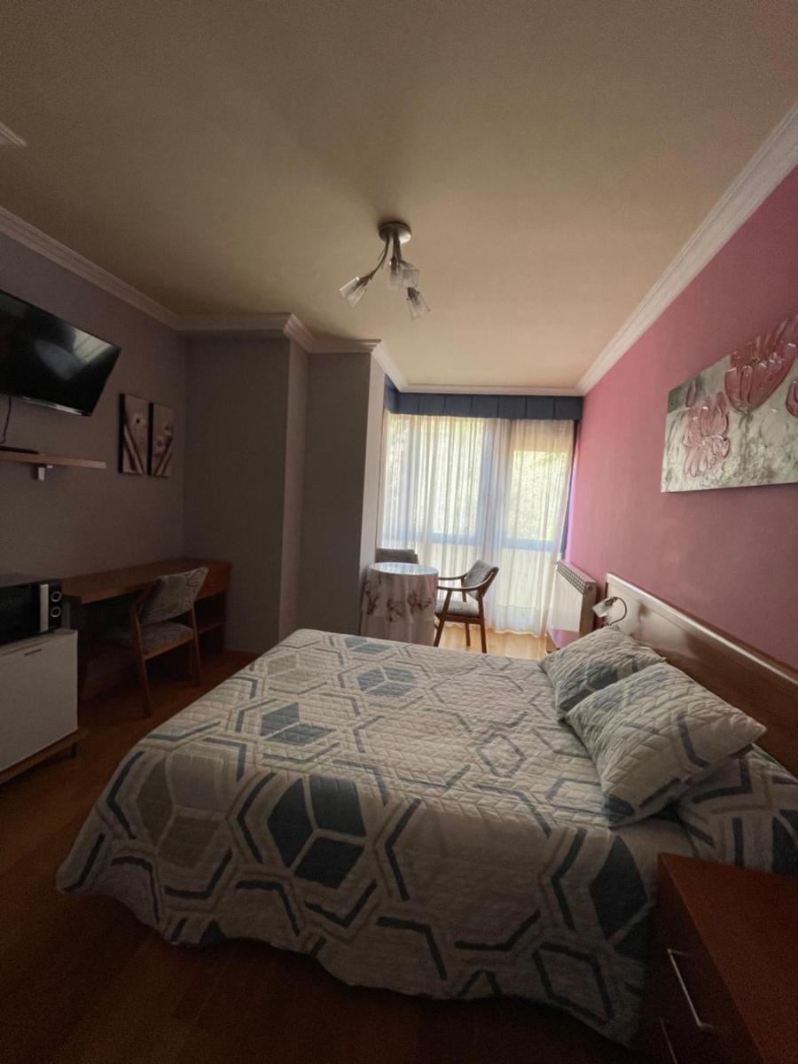 Hostal Santiago 2 - Housity