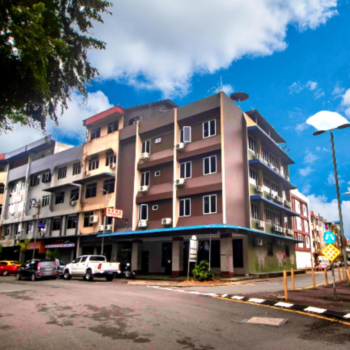 Suitetrails - River Park Hotel