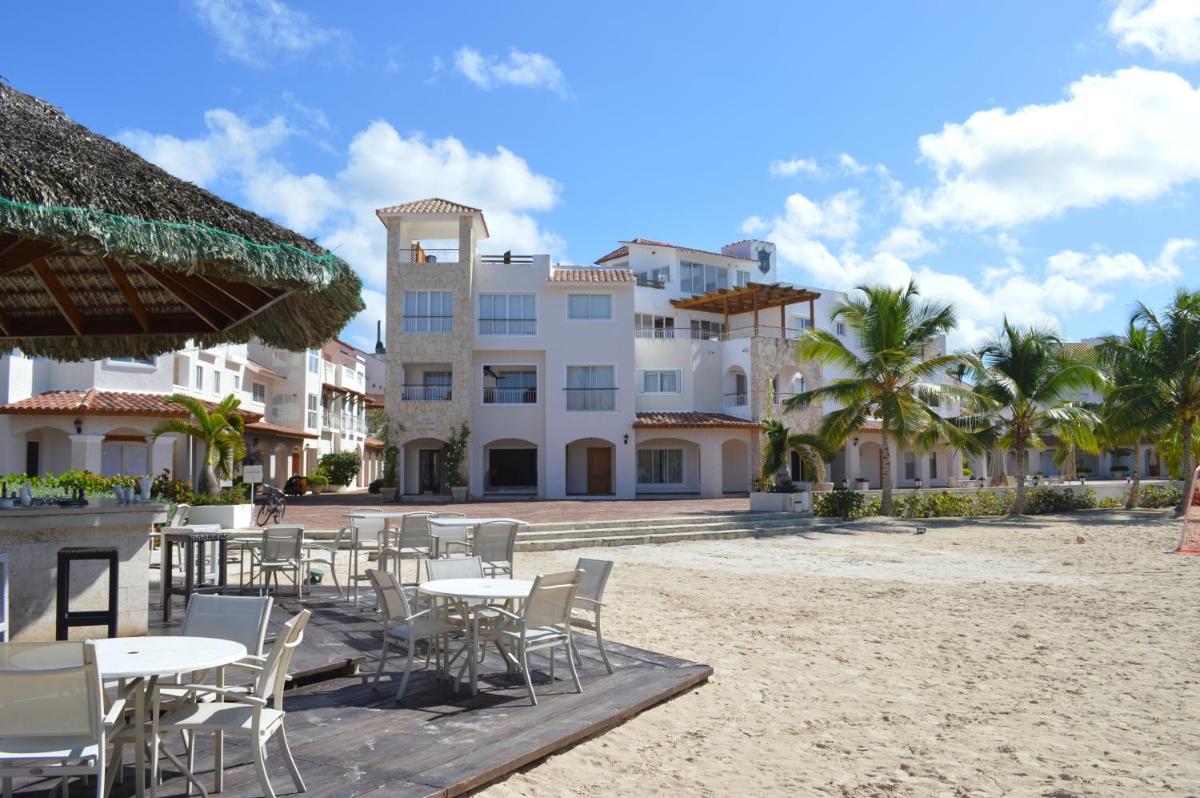 Apartment in Cadaques Caribe - Housity